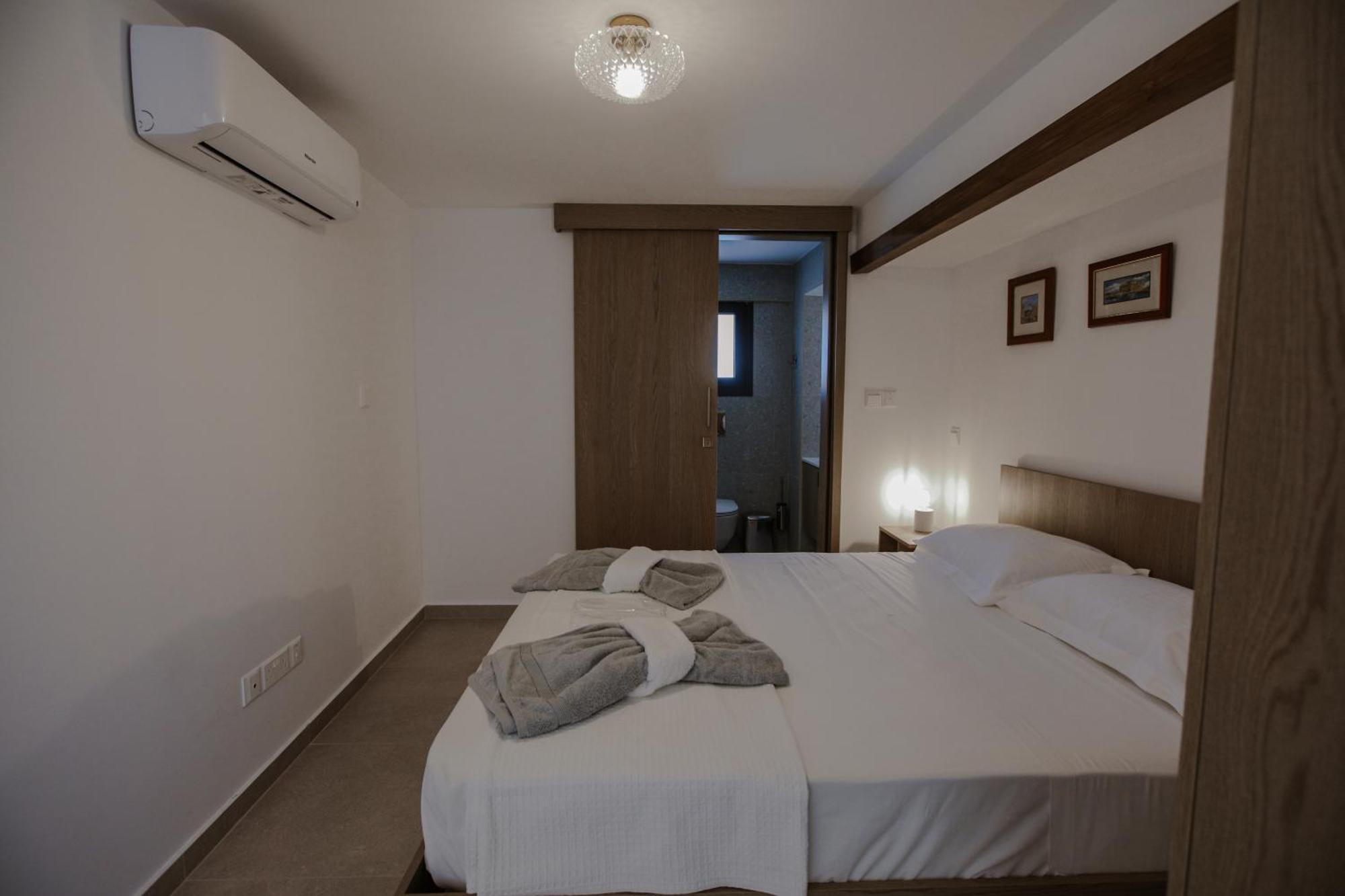 Panmari Apartment Paphos Exterior photo