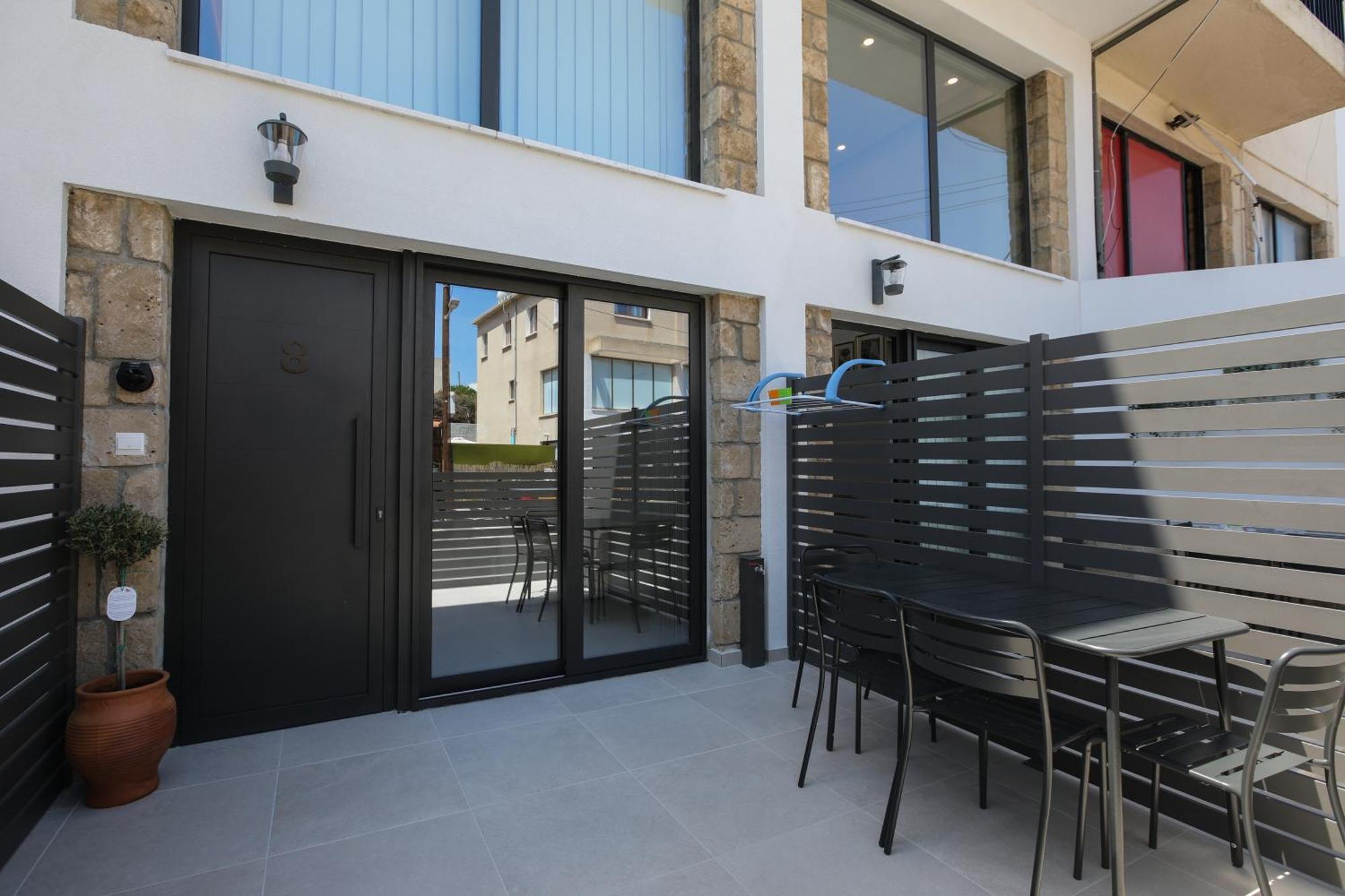 Panmari Apartment Paphos Exterior photo