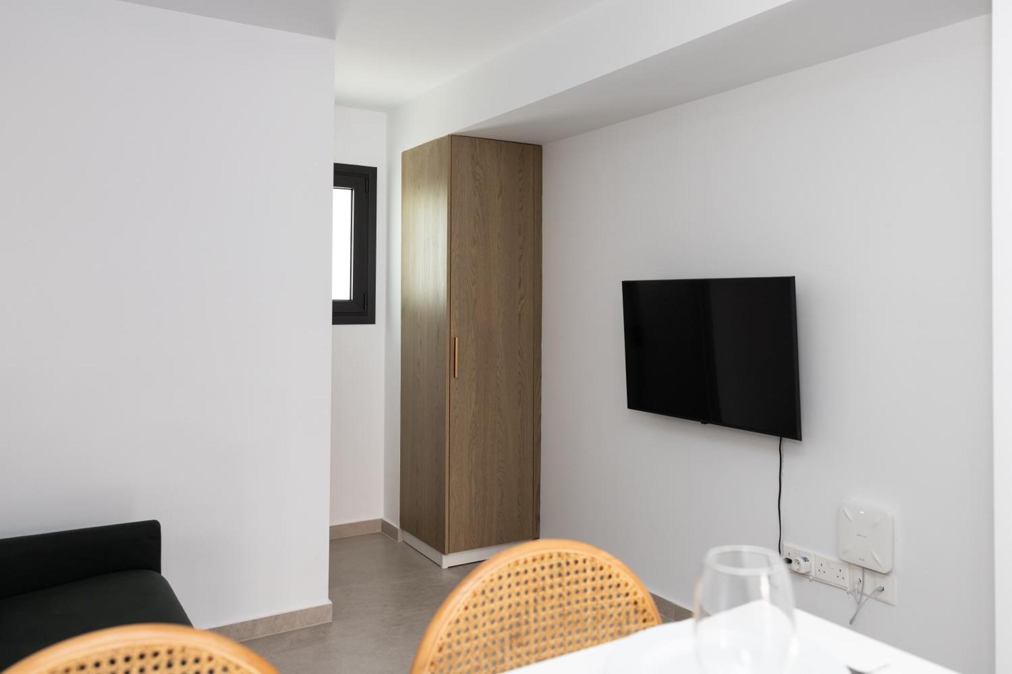 Panmari Apartment Paphos Exterior photo
